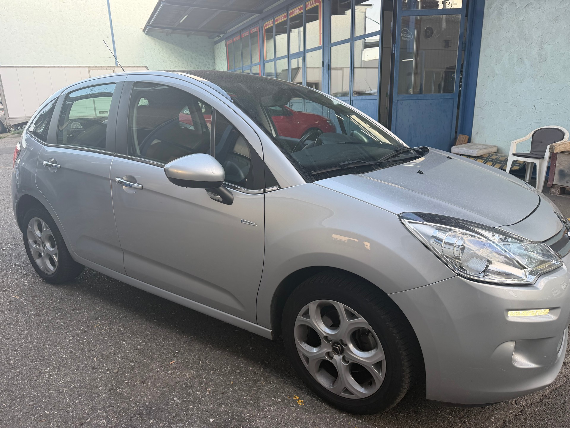 CITROEN C3 1.6i 16V Exclusive Automatic-image-0