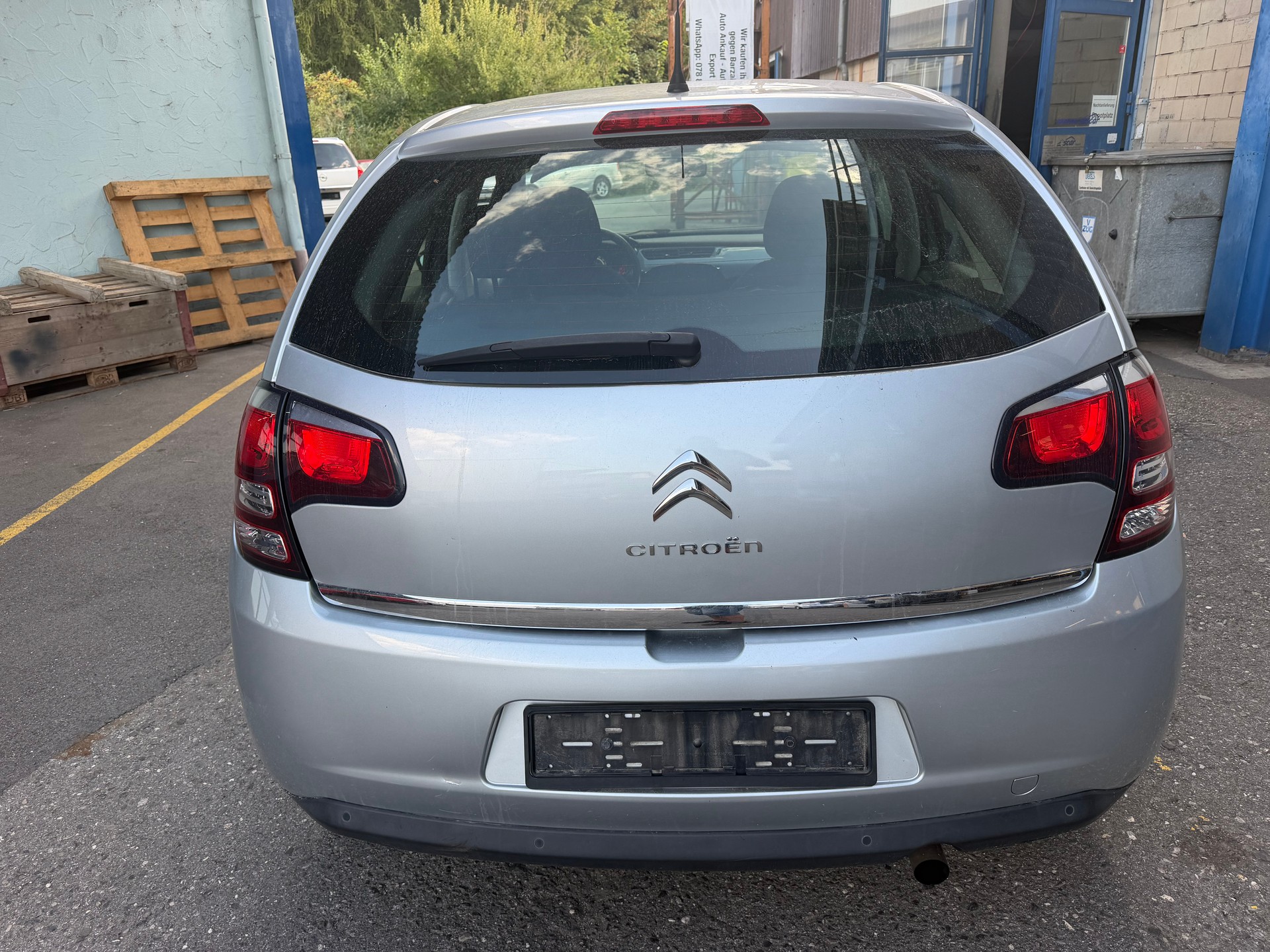 CITROEN C3 1.6i 16V Exclusive Automatic-image-8