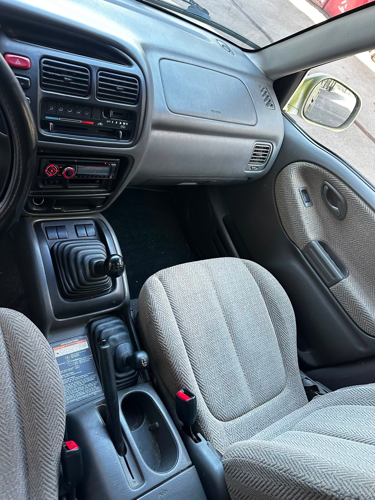 SUZUKI Grand Vitara 2.0 16V-image-4