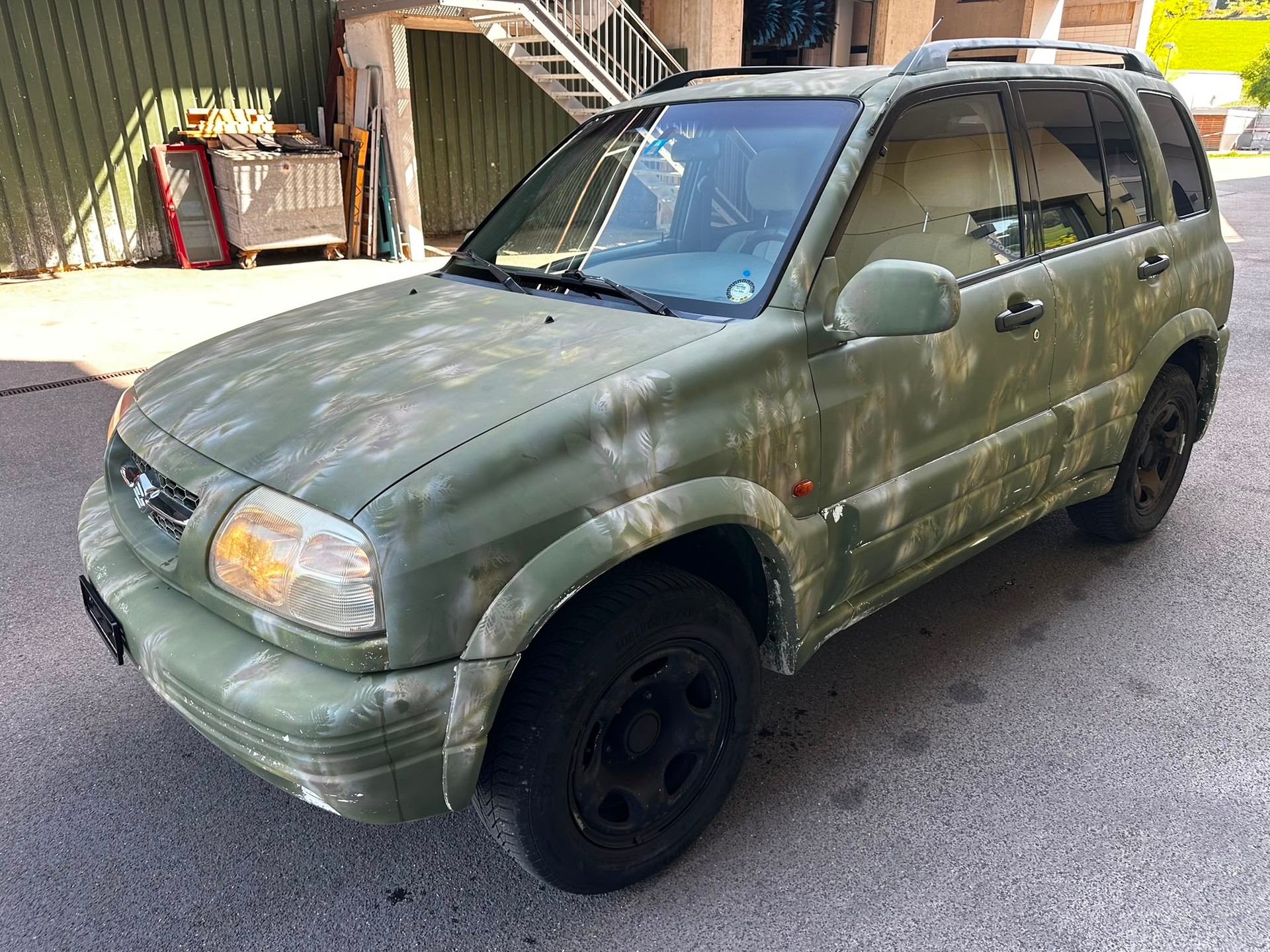 SUZUKI Grand Vitara 2.0 16V-image-0