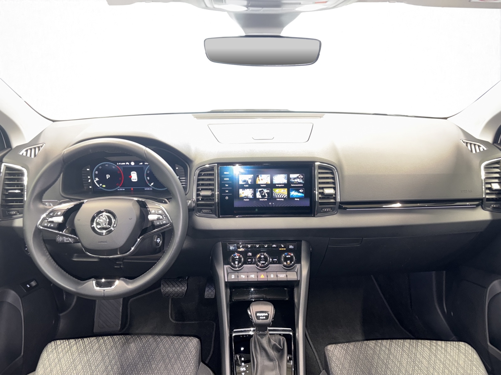 SKODA Karoq 2.0 TDI Style 4x4 DSG-image-12