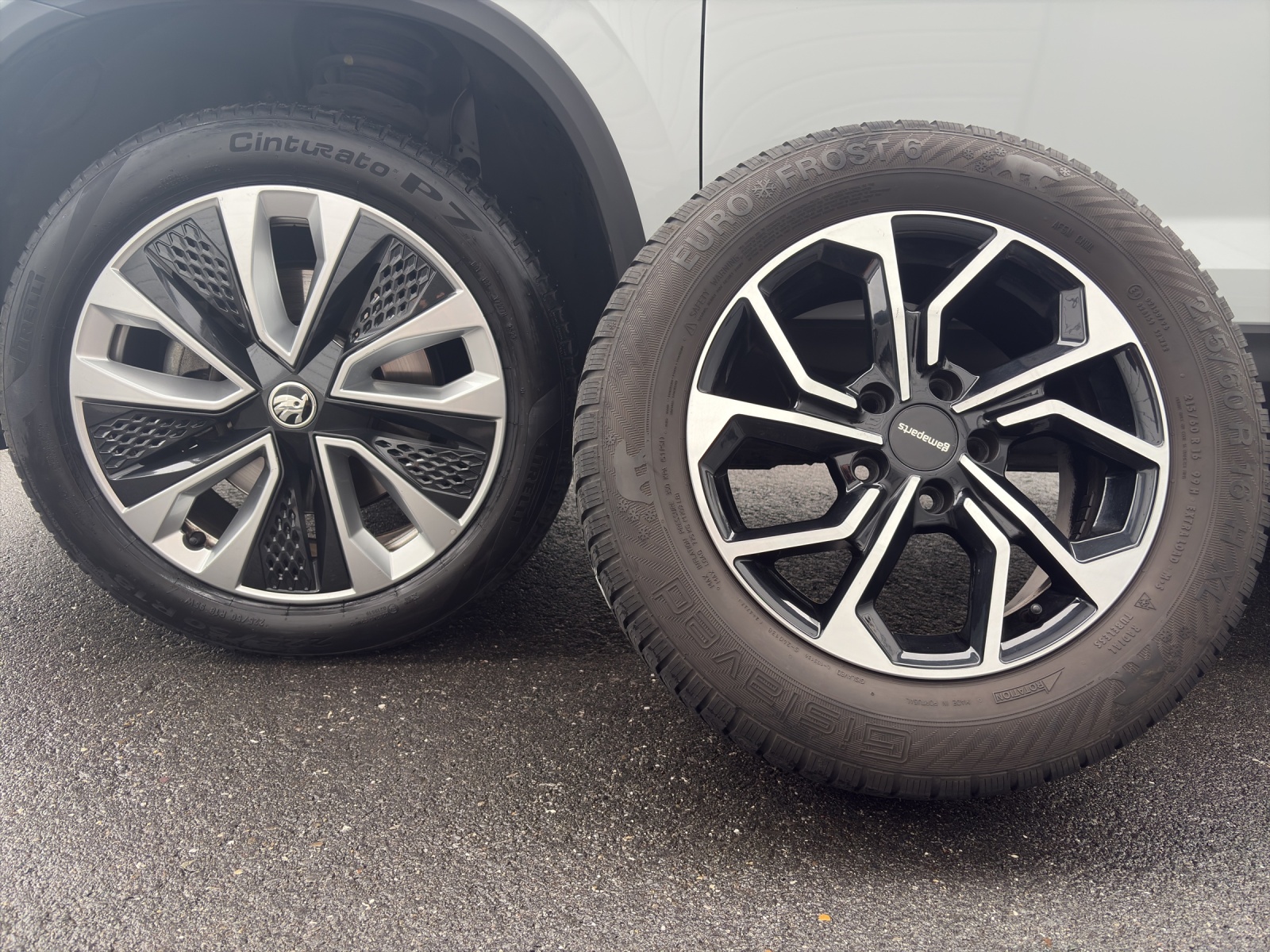 SKODA Karoq 2.0 TDI Style 4x4 DSG-image-21