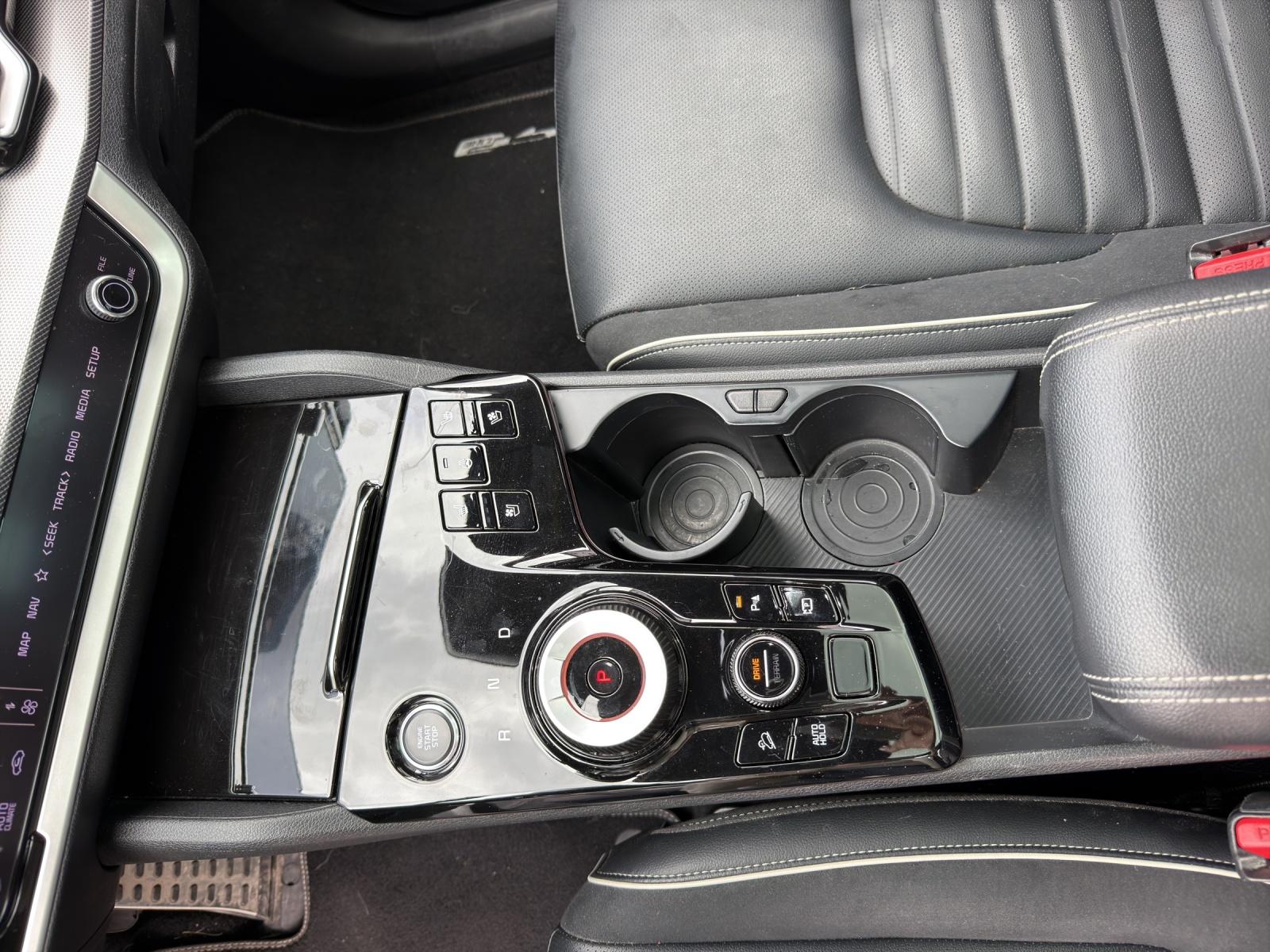 KIA Sportage 1.6 T-GDi Hybrid GT-Line-image-12