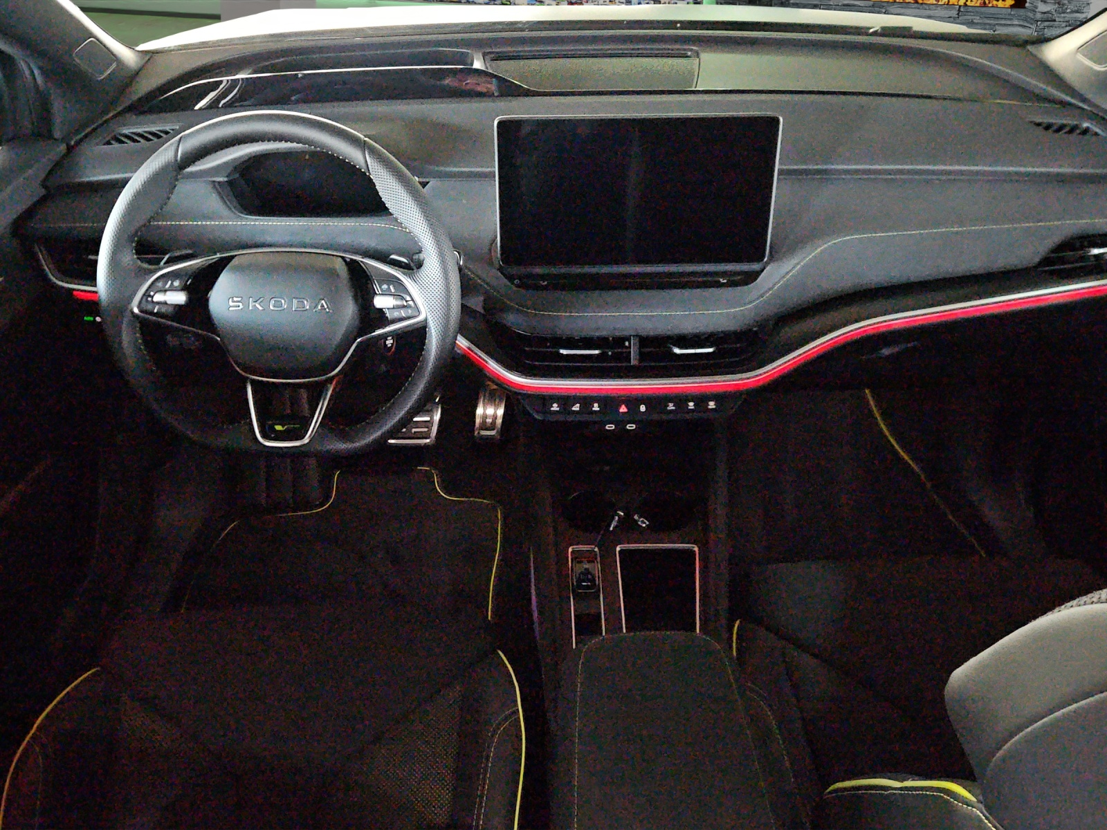 SKODA Elroq RS Matt Edition 4x4-image-7