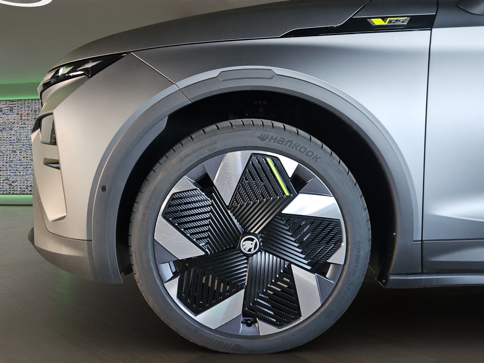 SKODA Elroq RS Matt Edition 4x4-image-5