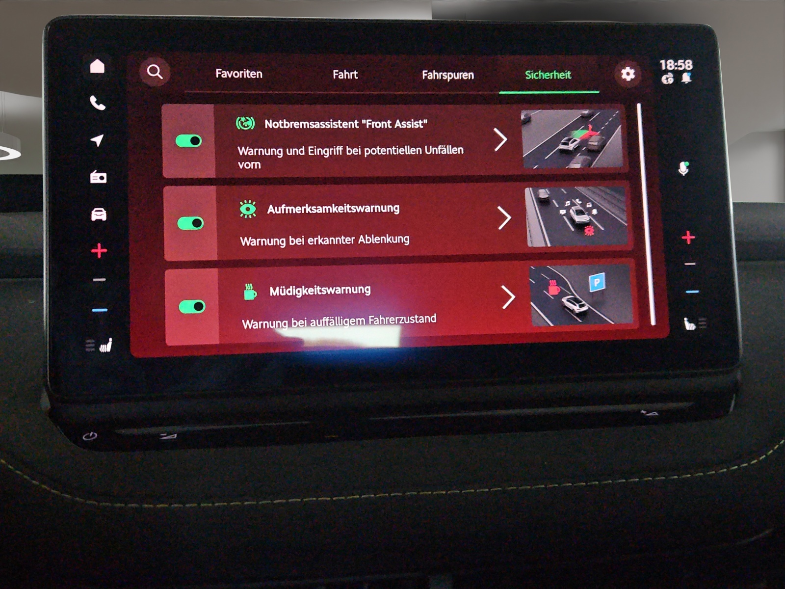 SKODA Elroq RS Matt Edition 4x4-image-18