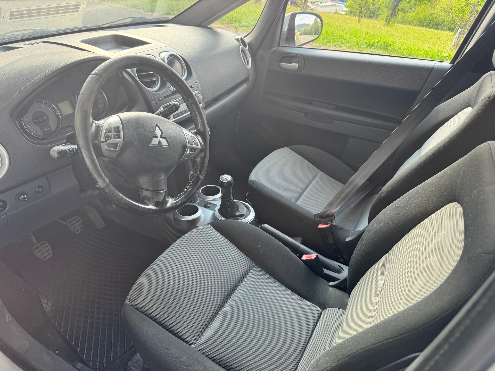 MITSUBISHI Colt 1.3 16V Diamond ClearTec-image-4