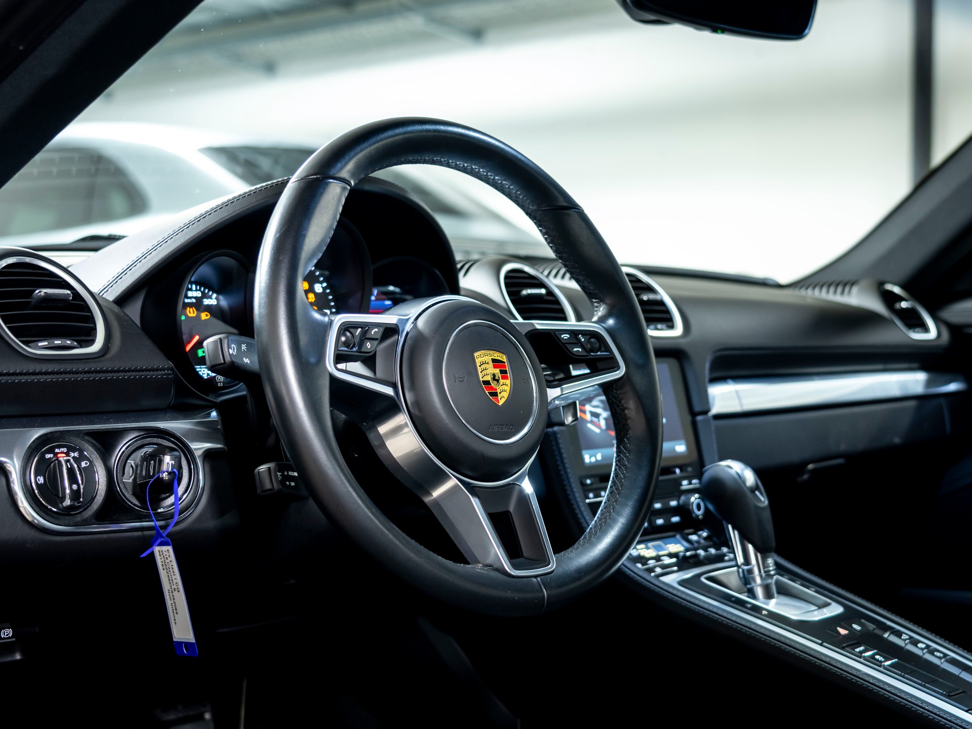 PORSCHE 718 Cayman S 2.5 PDK-image-14