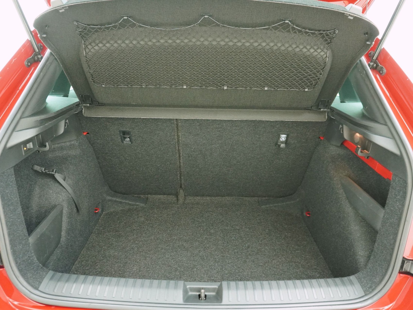 SKODA Kamiq 1.5 TSI DSG Monte Carlo-image-14