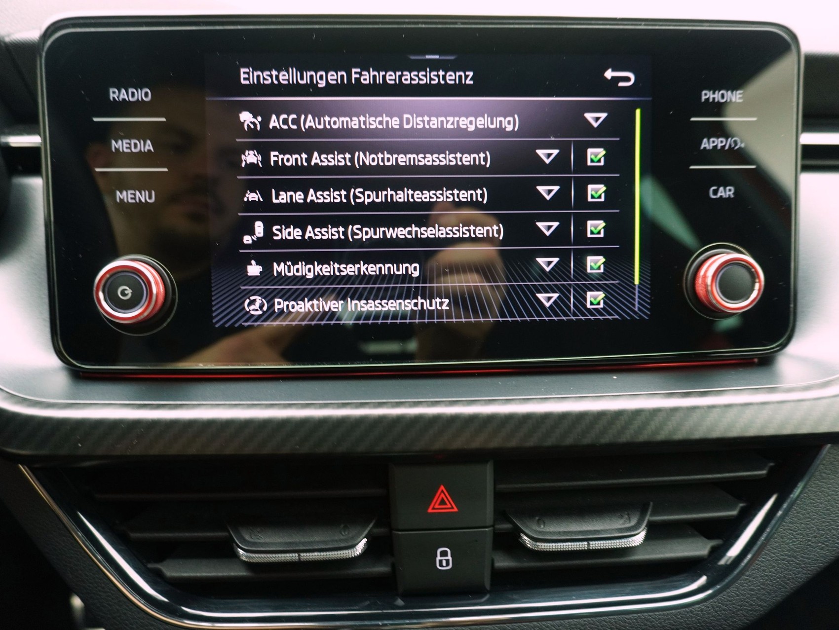 SKODA Kamiq 1.5 TSI DSG Monte Carlo-image-25