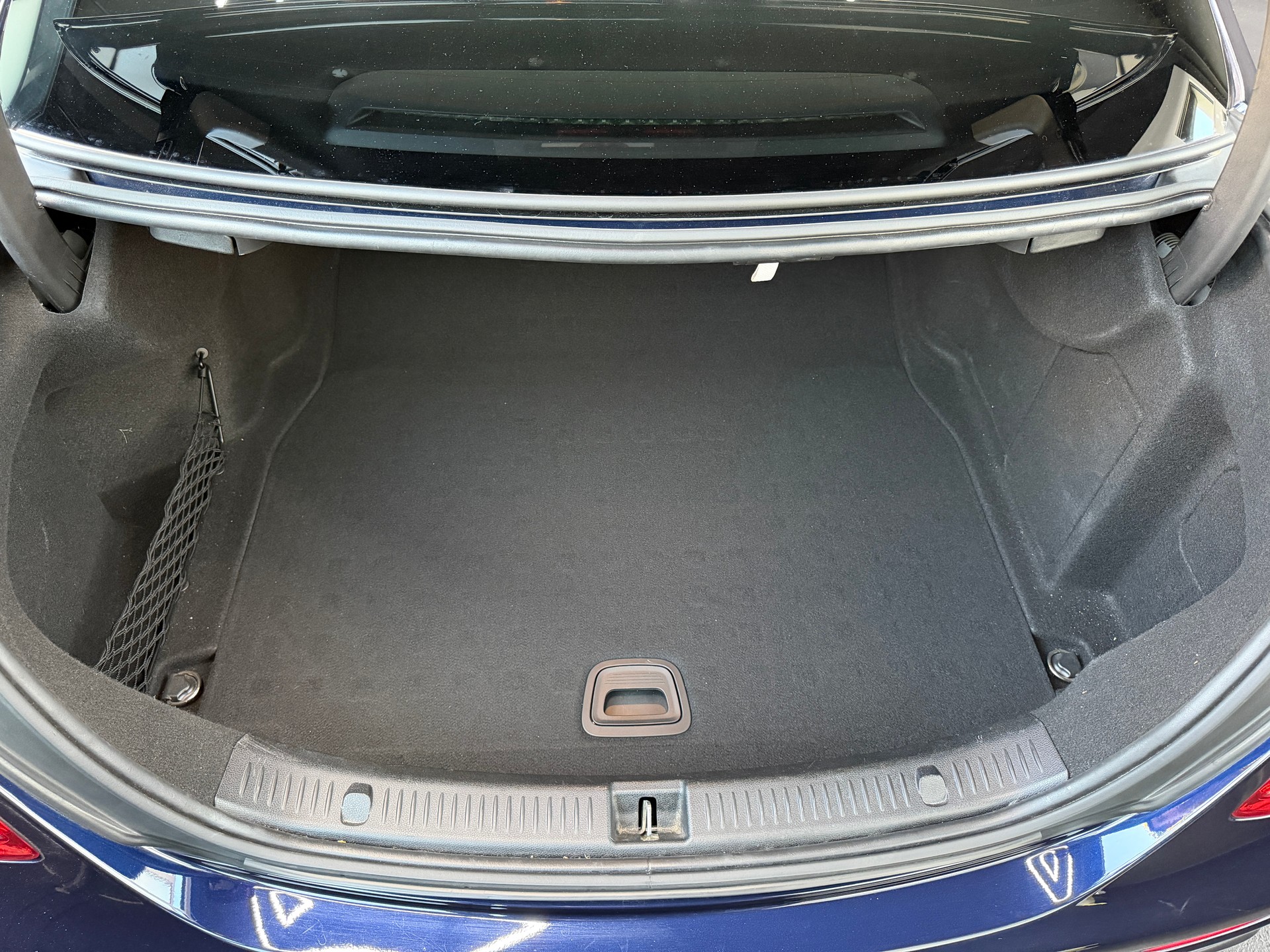 MERCEDES-BENZ E 350 d AMG Line 4Matic 9G-Tronic-image-14