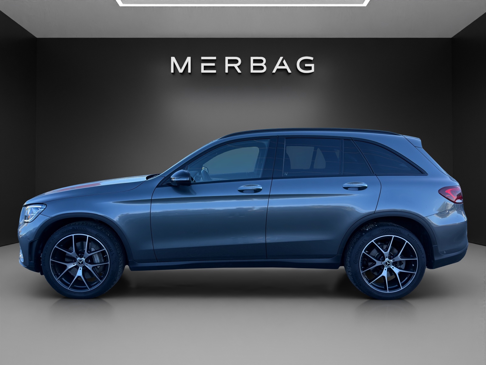 MERCEDES-BENZ GLC 300 d AMG Line 4Matic-image-2