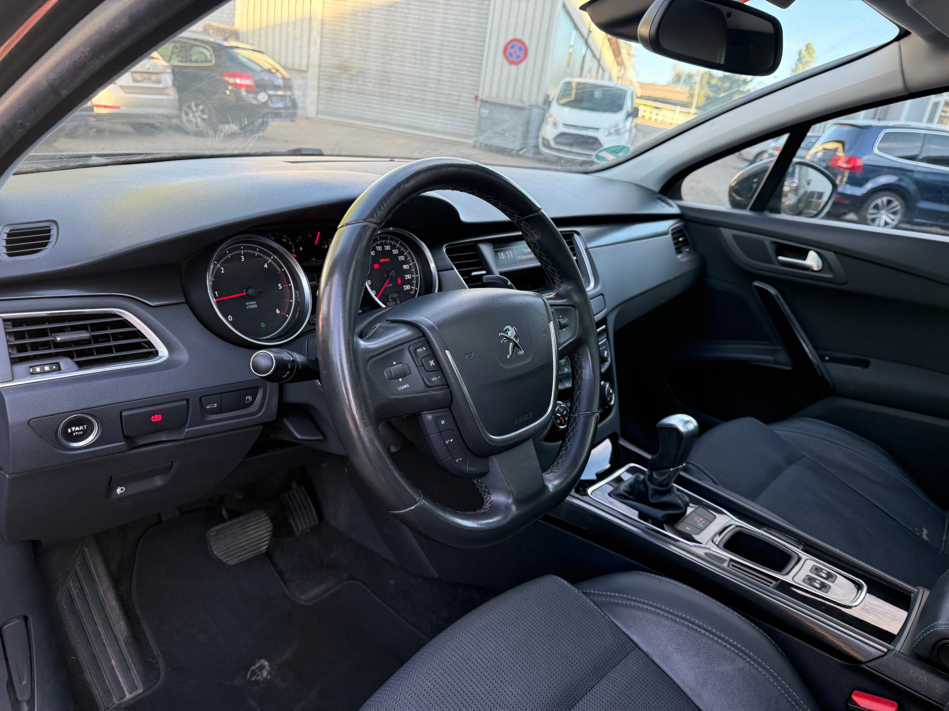 PEUGEOT 508 SW 1.6 e-HDI Business EGS6-image-5