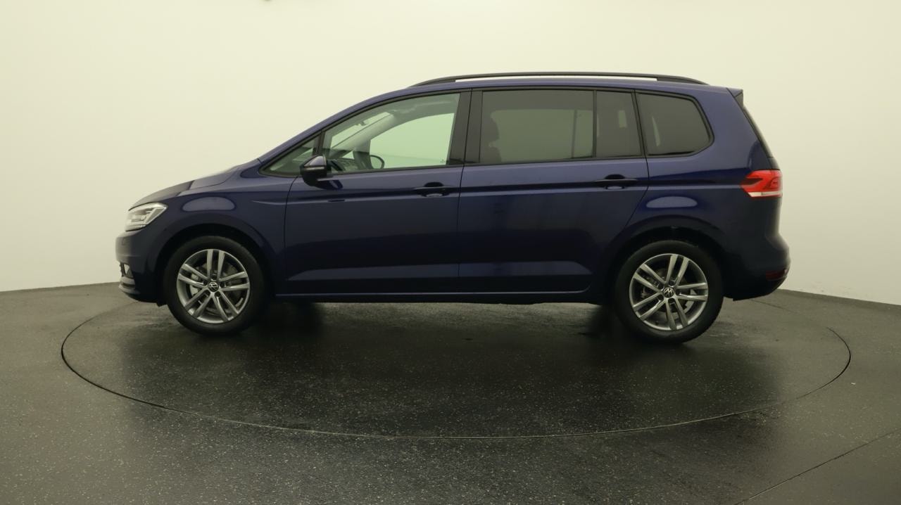 VW Touran 1.5 TSI EVO Limited-image-1