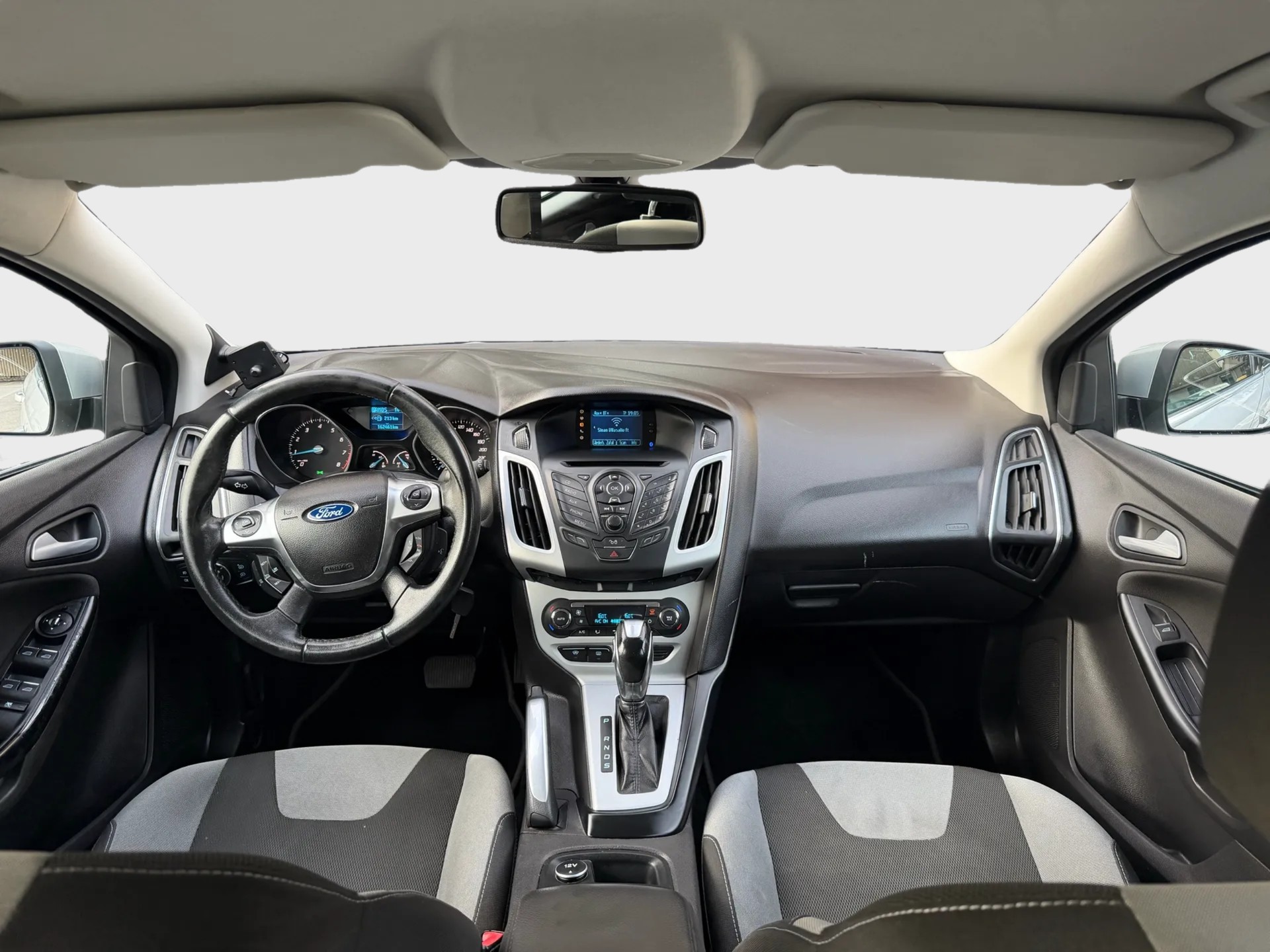 FORD Focus 1.6i VCT Carving PowerShift Frisch ab MFK&Service-image-5