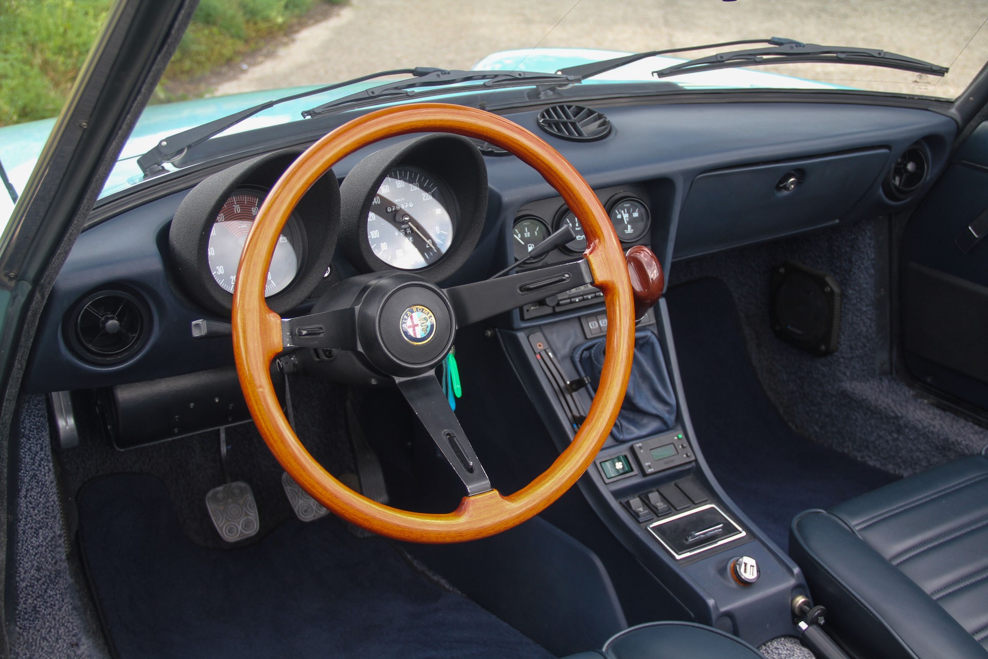 ALFA ROMEO Spider 2.0 (Veloce) ⭐⭐⭐⭐⭐-image-4