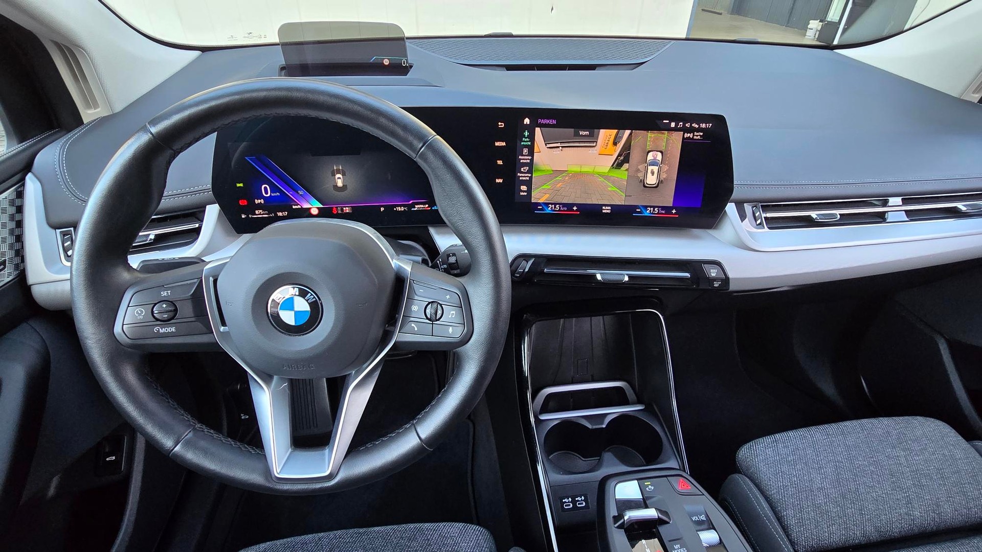 BMW 218d Active Tourer DKG-image-13