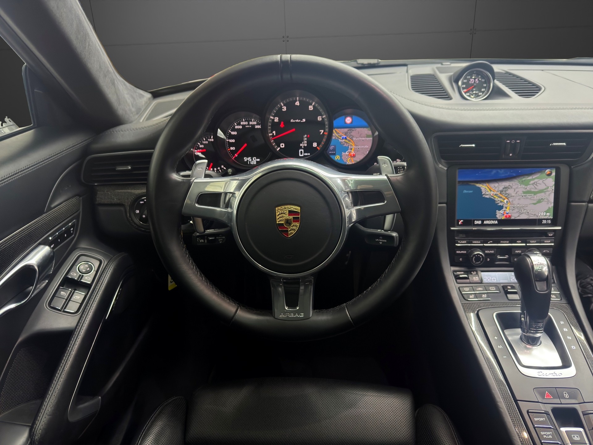 PORSCHE 911 Turbo S PDK-image-10