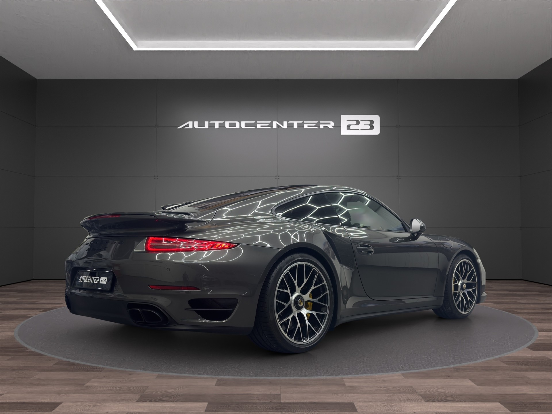 PORSCHE 911 Turbo S PDK-image-4