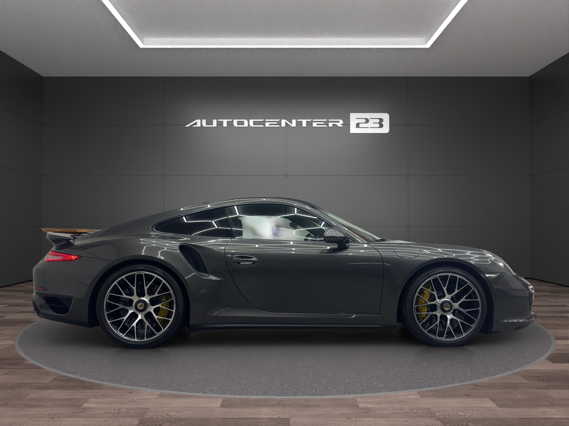 PORSCHE 911 Turbo S PDK-image-5