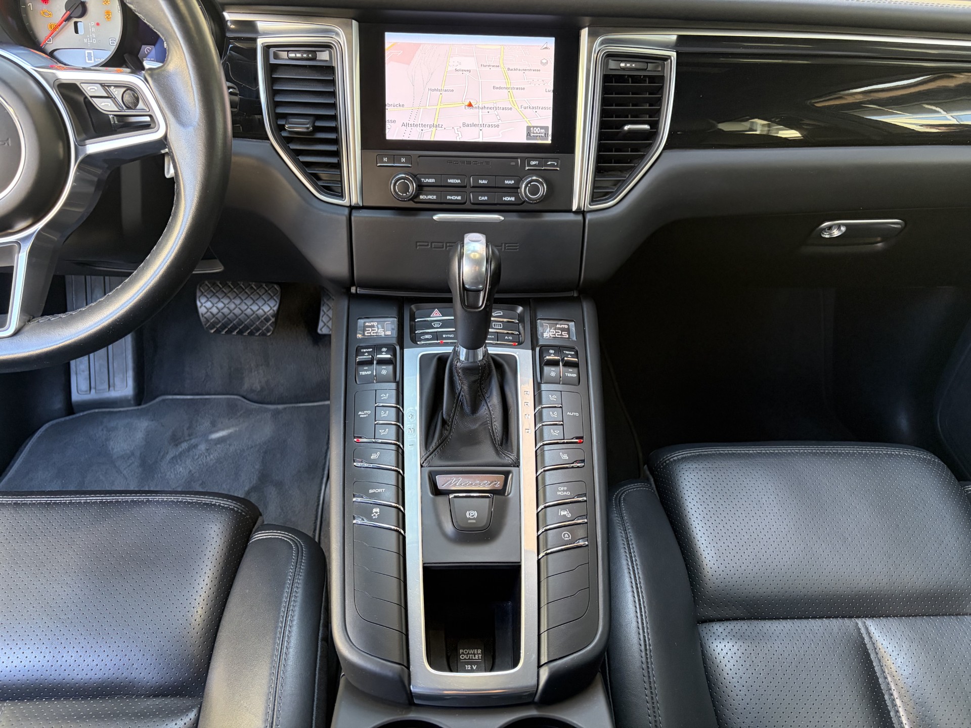 PORSCHE Macan S Diesel PDK-image-10