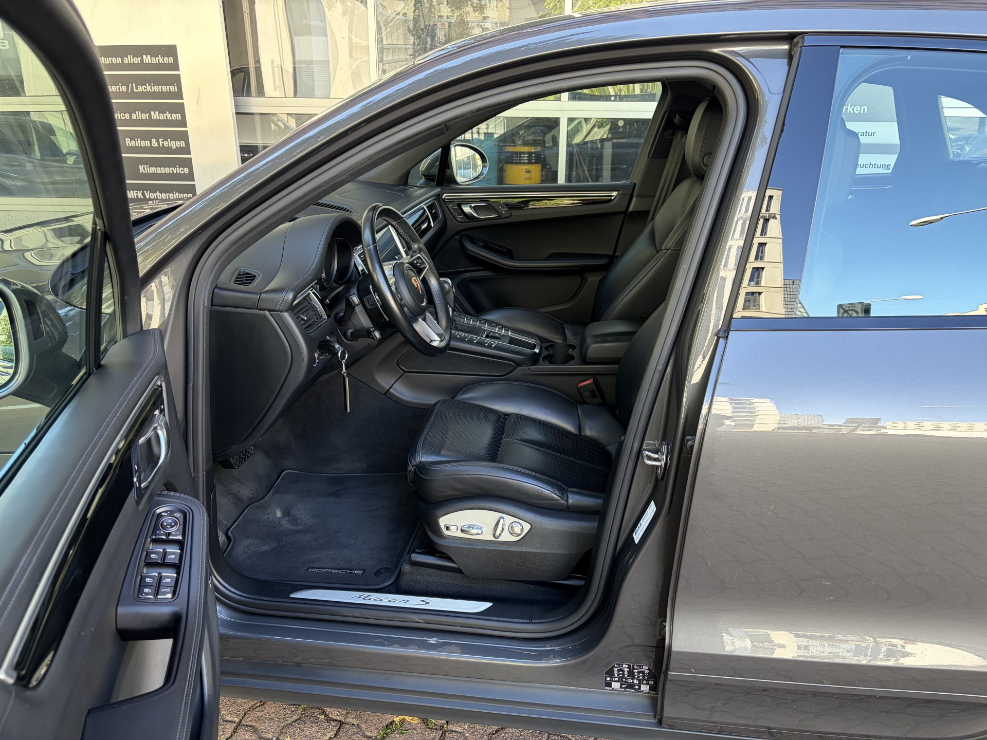 PORSCHE Macan S Diesel PDK-image-6