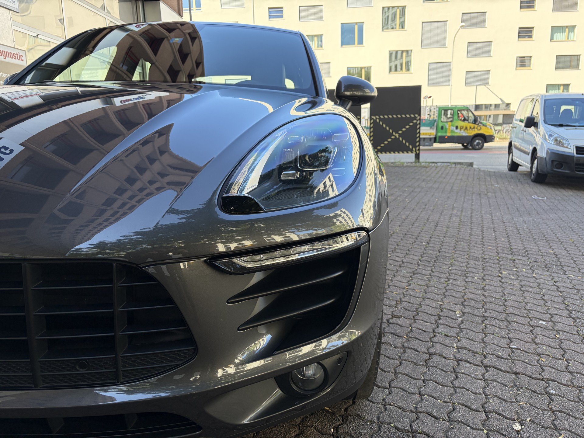 PORSCHE Macan S Diesel PDK-image-2