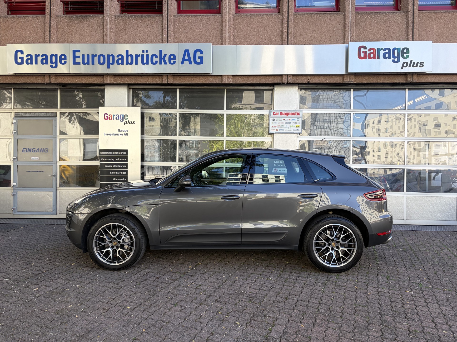 PORSCHE Macan S Diesel PDK-image-3