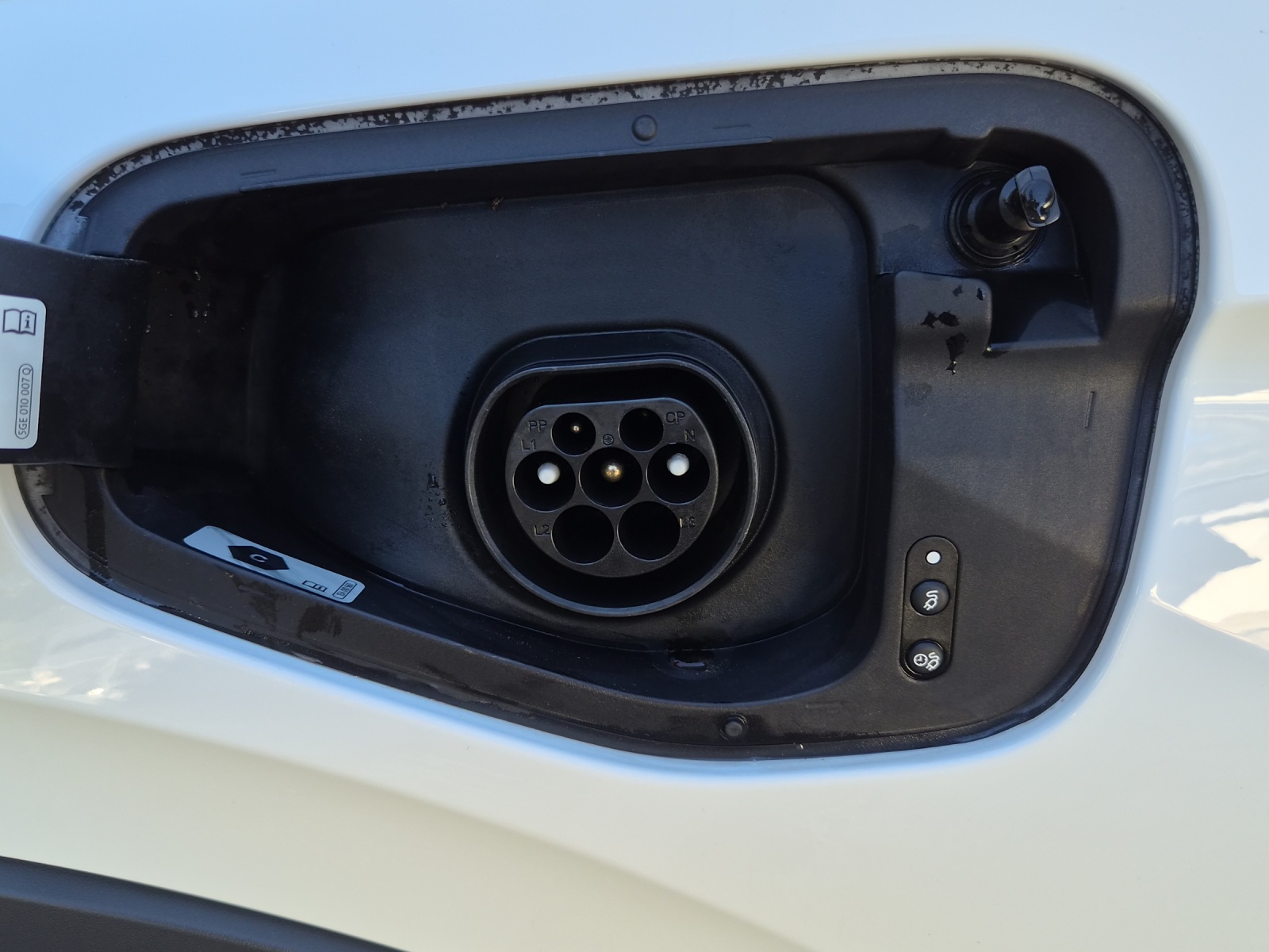 VW Tiguan 1.4TSI PHEV Selection DSG-image-13