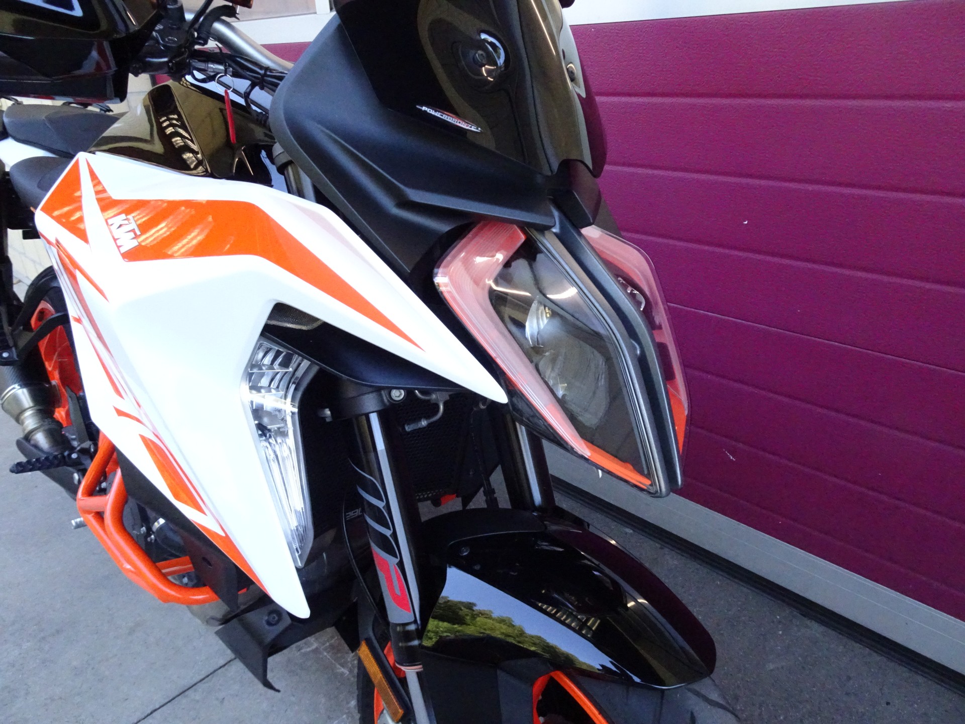 KTM 1290 Super Duke GT-image-11