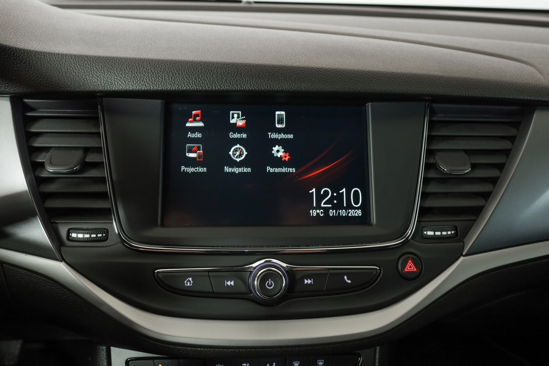 OPEL Astra 1.2i Turbo Edition • 145 ch • Siège ergonomique AGR • Apple CarPlay-image-17