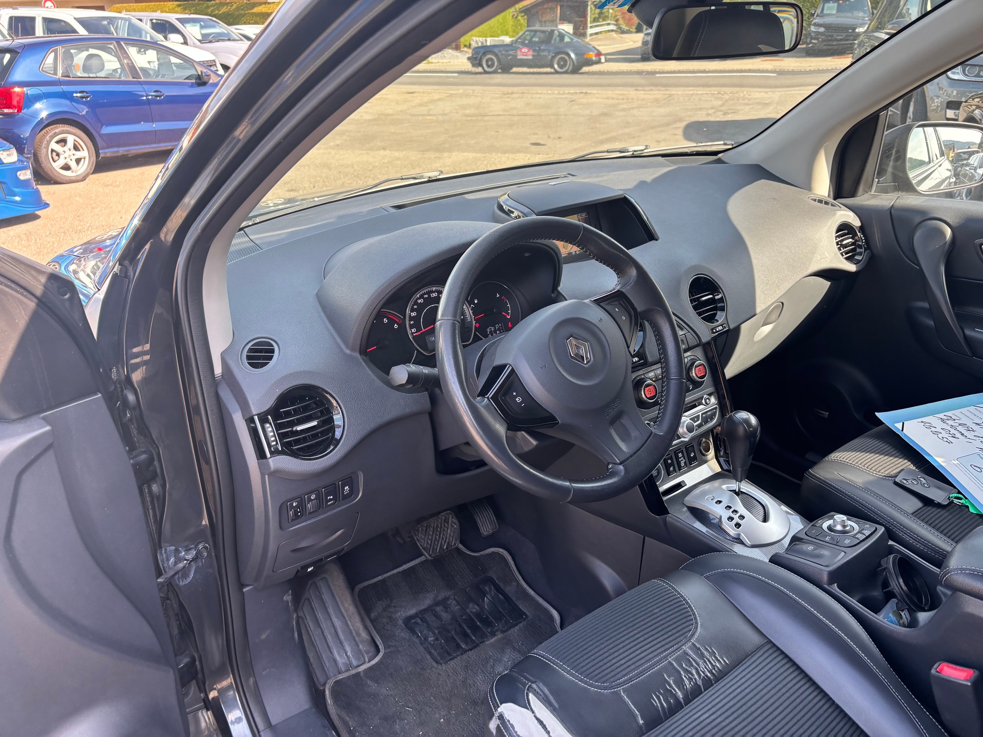 RENAULT Koleos 2.0 dCi Bose 4x4 Automatic-image-6