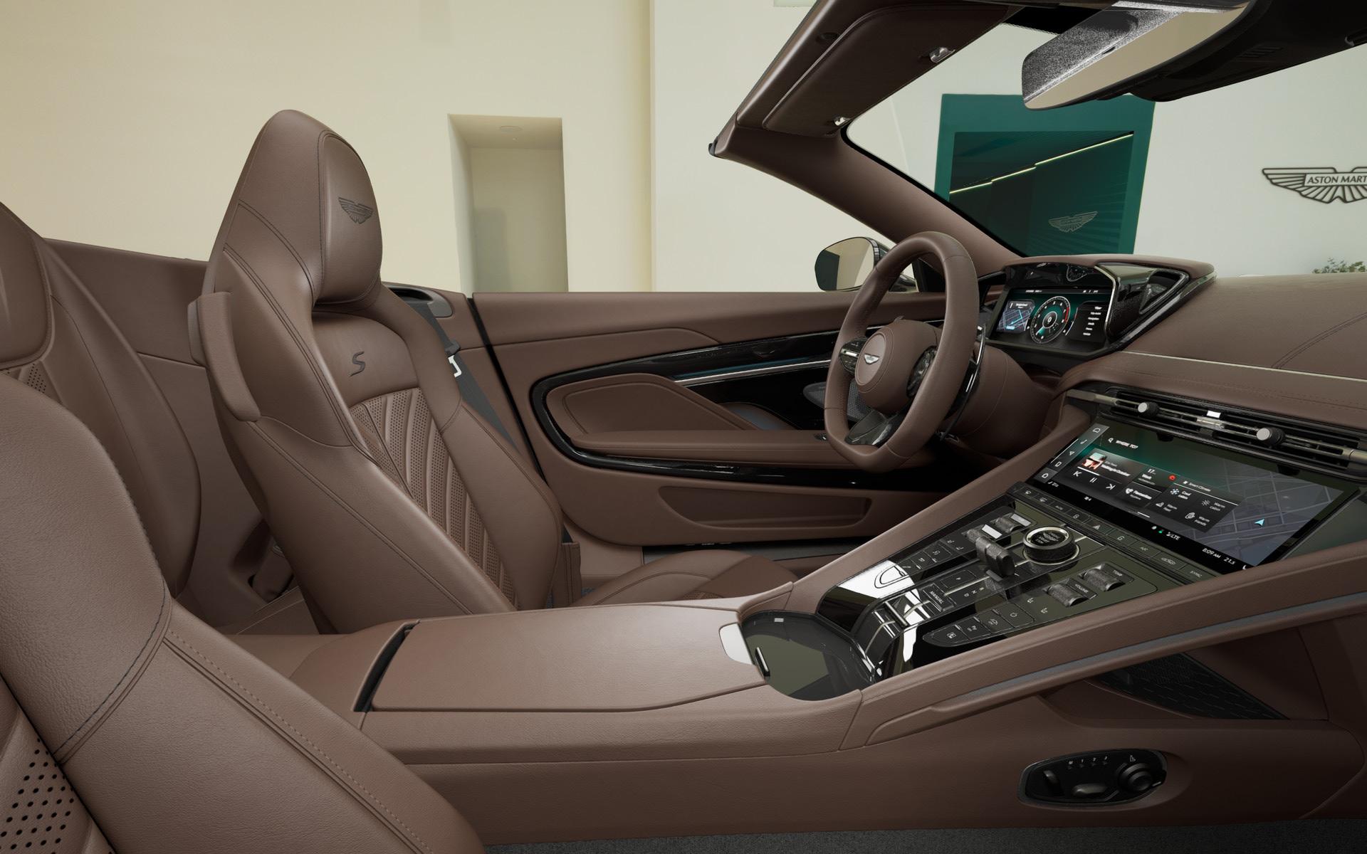 ASTON MARTIN DB12 Volante 4.0 S V8 Bi-Turbo-image-31
