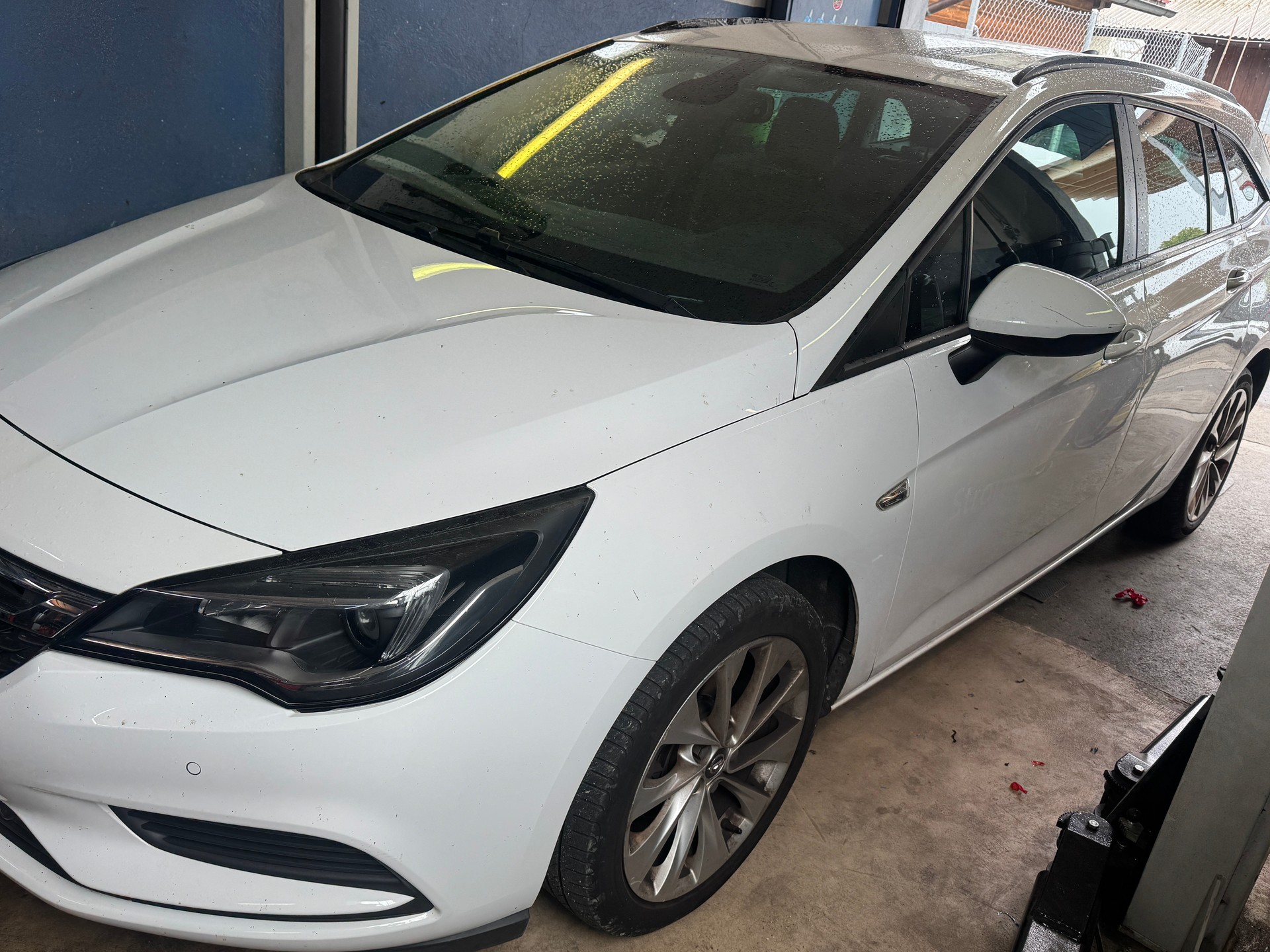 OPEL Astra Sports Tourer 1.4i Turbo Dynamic-image-1