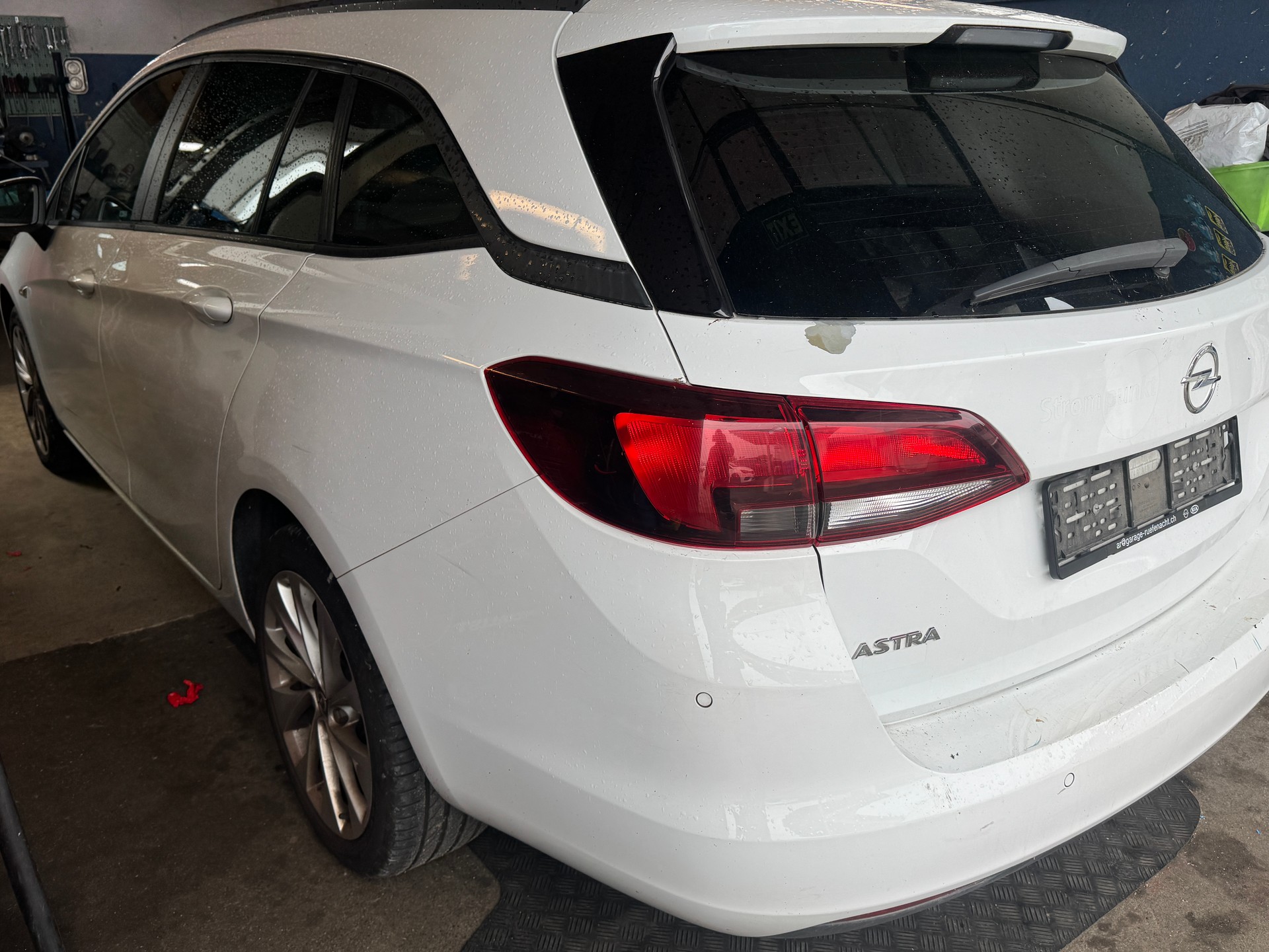 OPEL Astra Sports Tourer 1.4i Turbo Dynamic-image-4