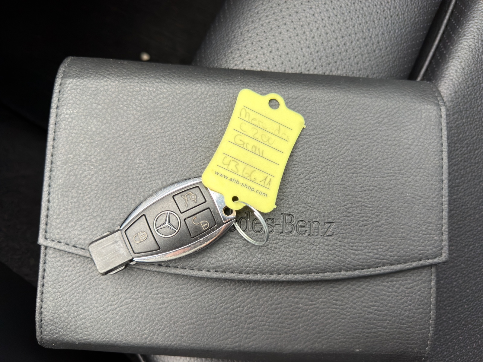 MERCEDES-BENZ C 200 7G-Tronic-image-23
