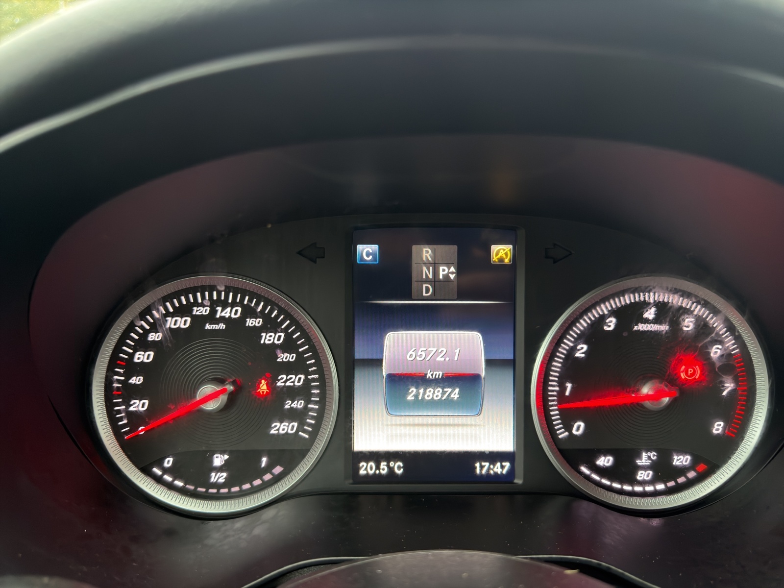 MERCEDES-BENZ C 200 7G-Tronic-image-22