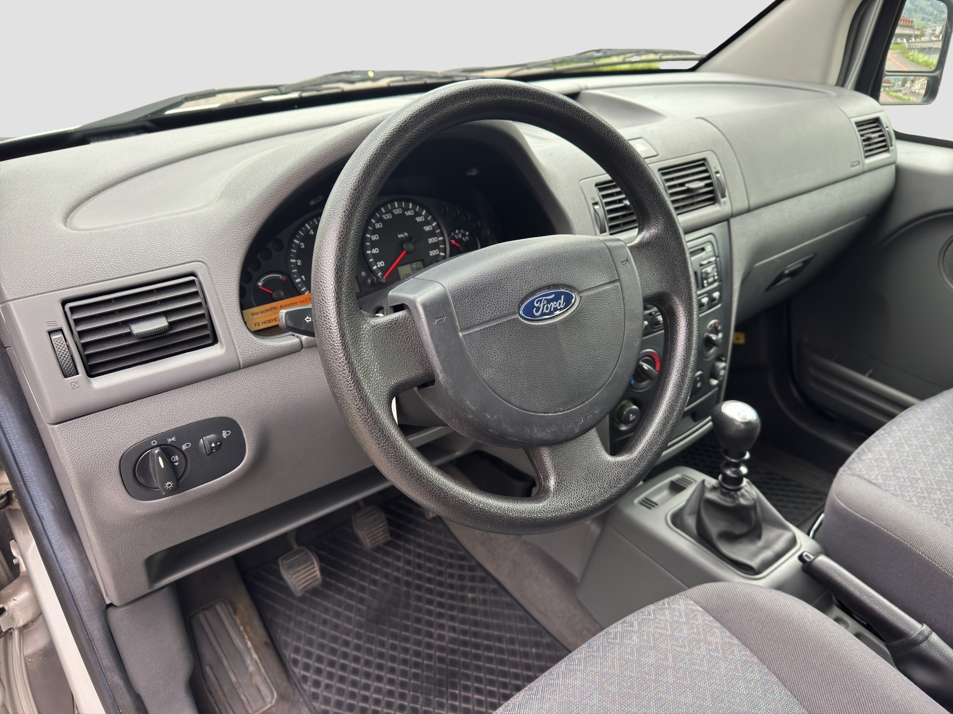 FORD Tourneo Connect 1.8-image-6