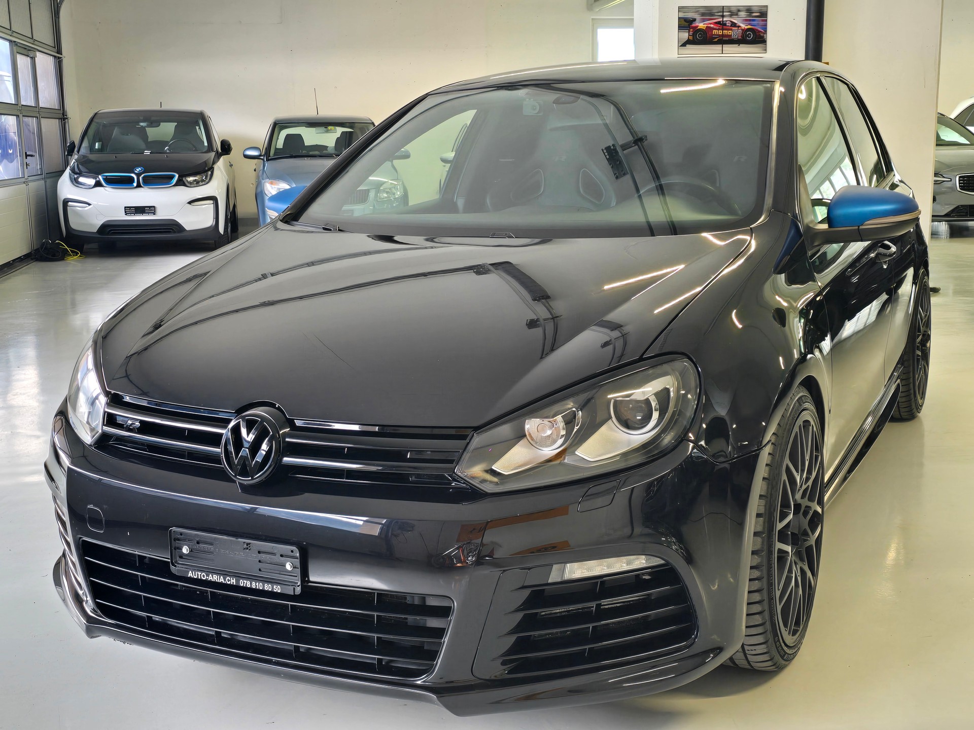 VW Golf 2.0 TSI R 4Motion-image-0