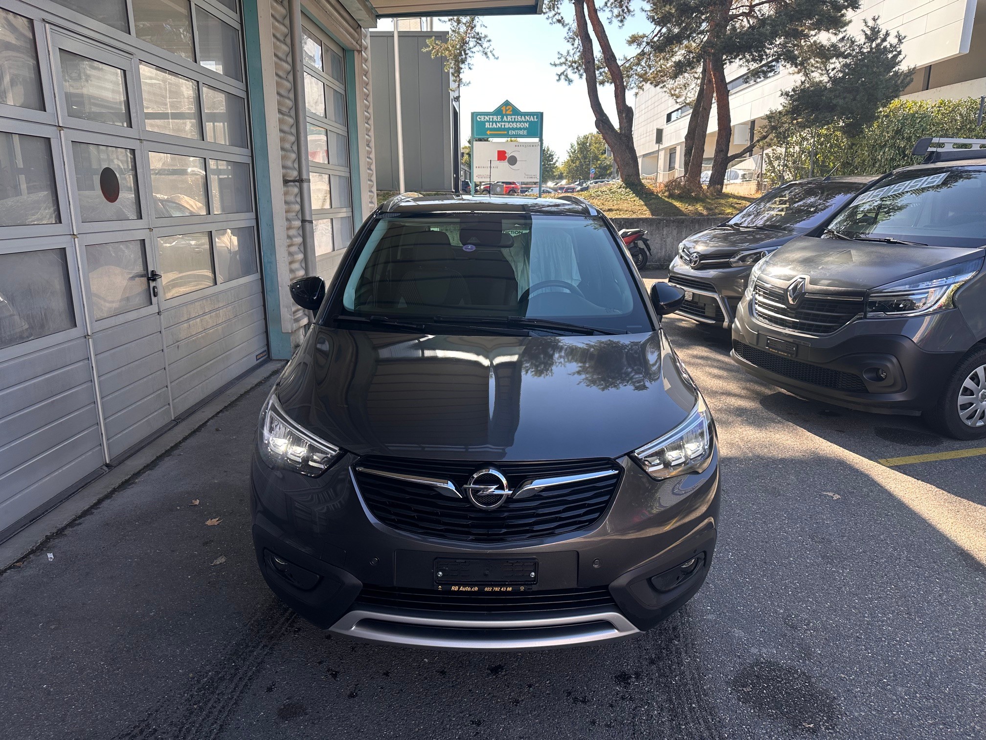 Car photo