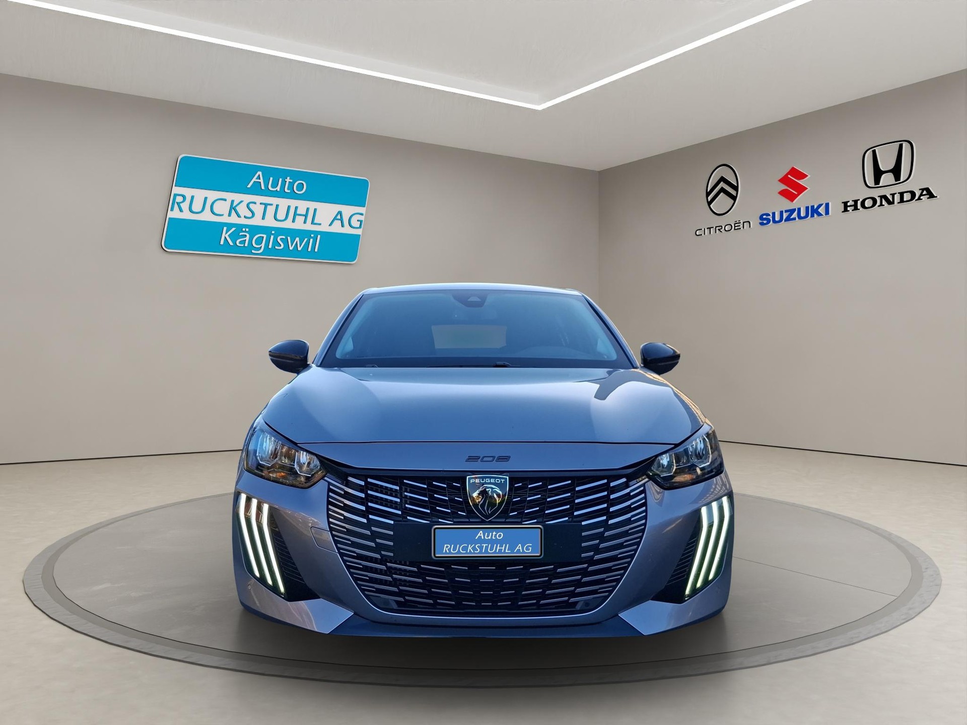 PEUGEOT 208 1.2 PureTech 100 Allure-image-2