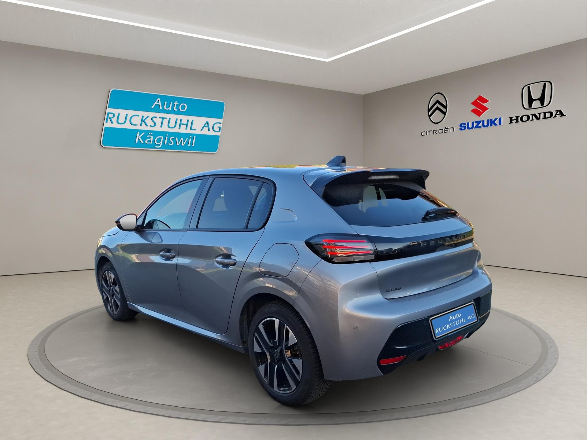 PEUGEOT 208 1.2 PureTech 100 Allure-image-4