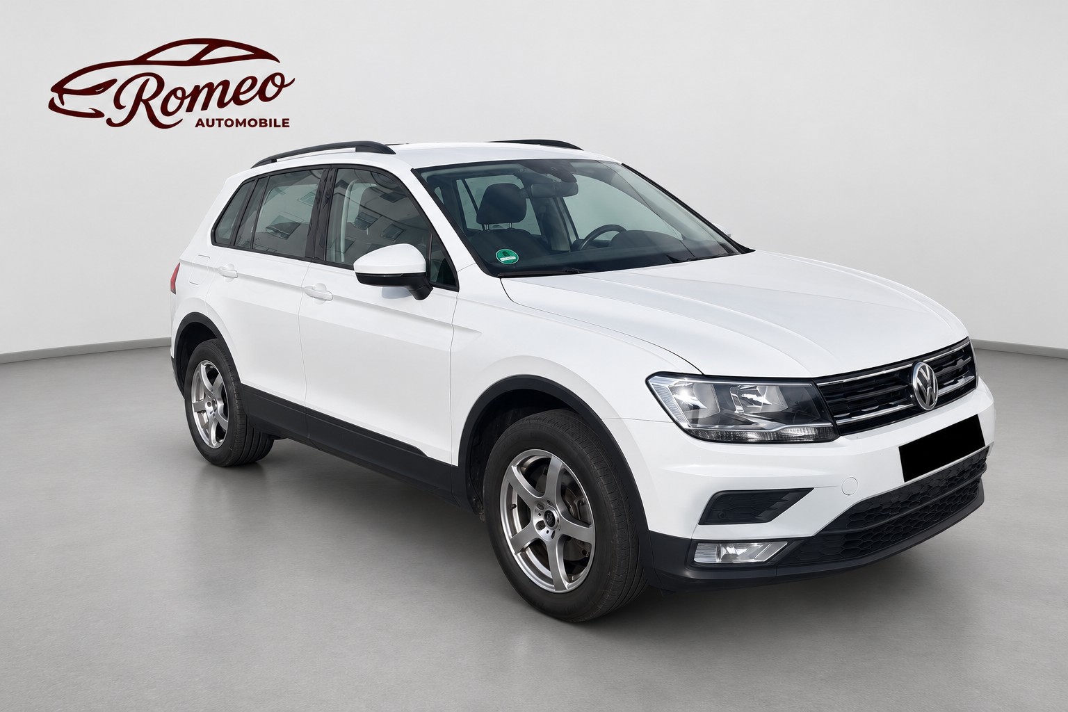 VW Tiguan 2.0 TDI SCR Comfortline 4Motion DSG ** Frisch ab MFK und Service ** CH Auto ** 1. Hand **-image-2