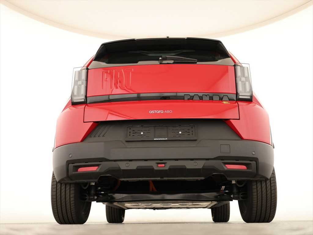 FIAT Grande Panda Elektro Red-image-4