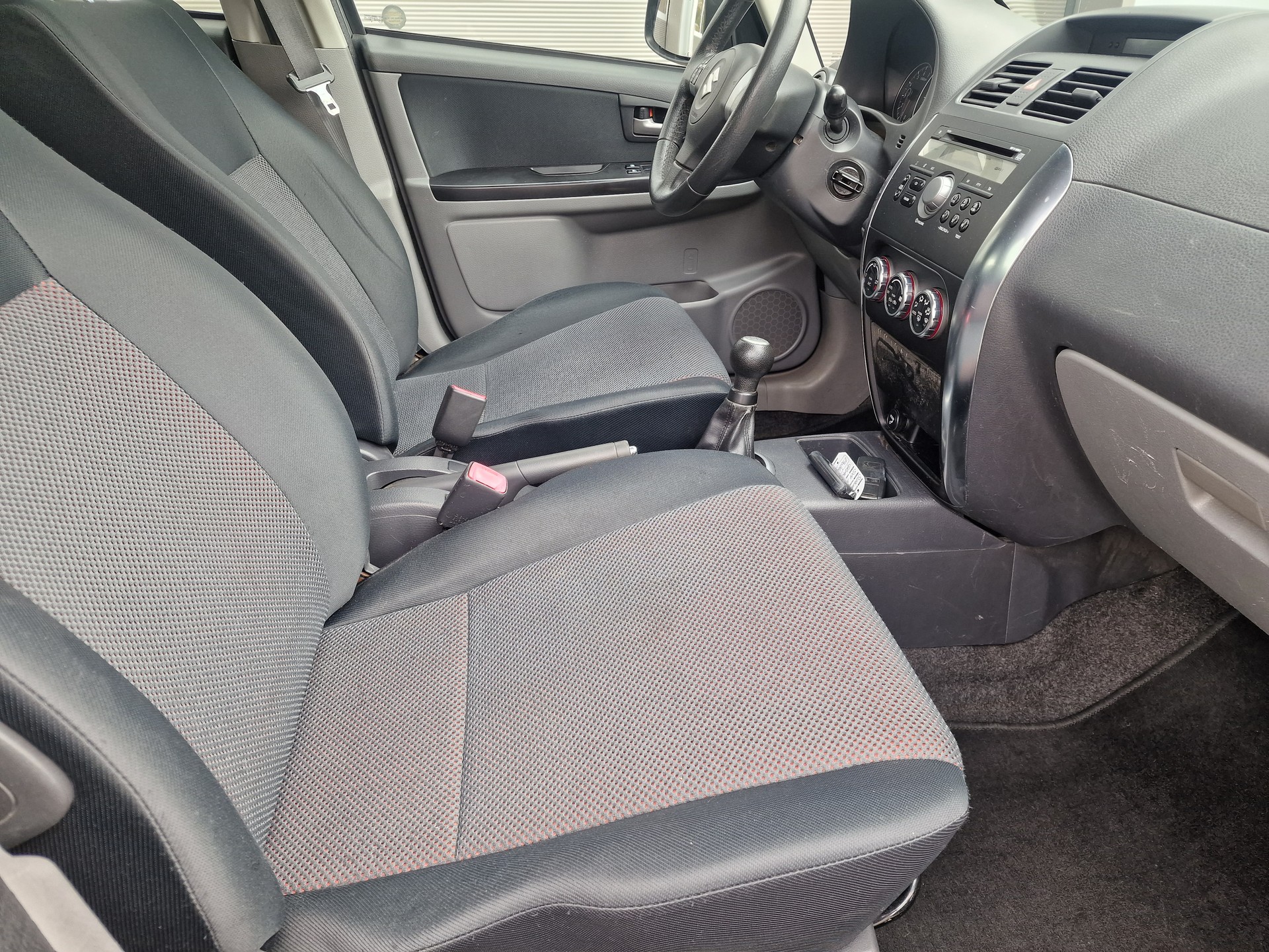 SUZUKI SX4 1.6 16V GL 4WD-image-7
