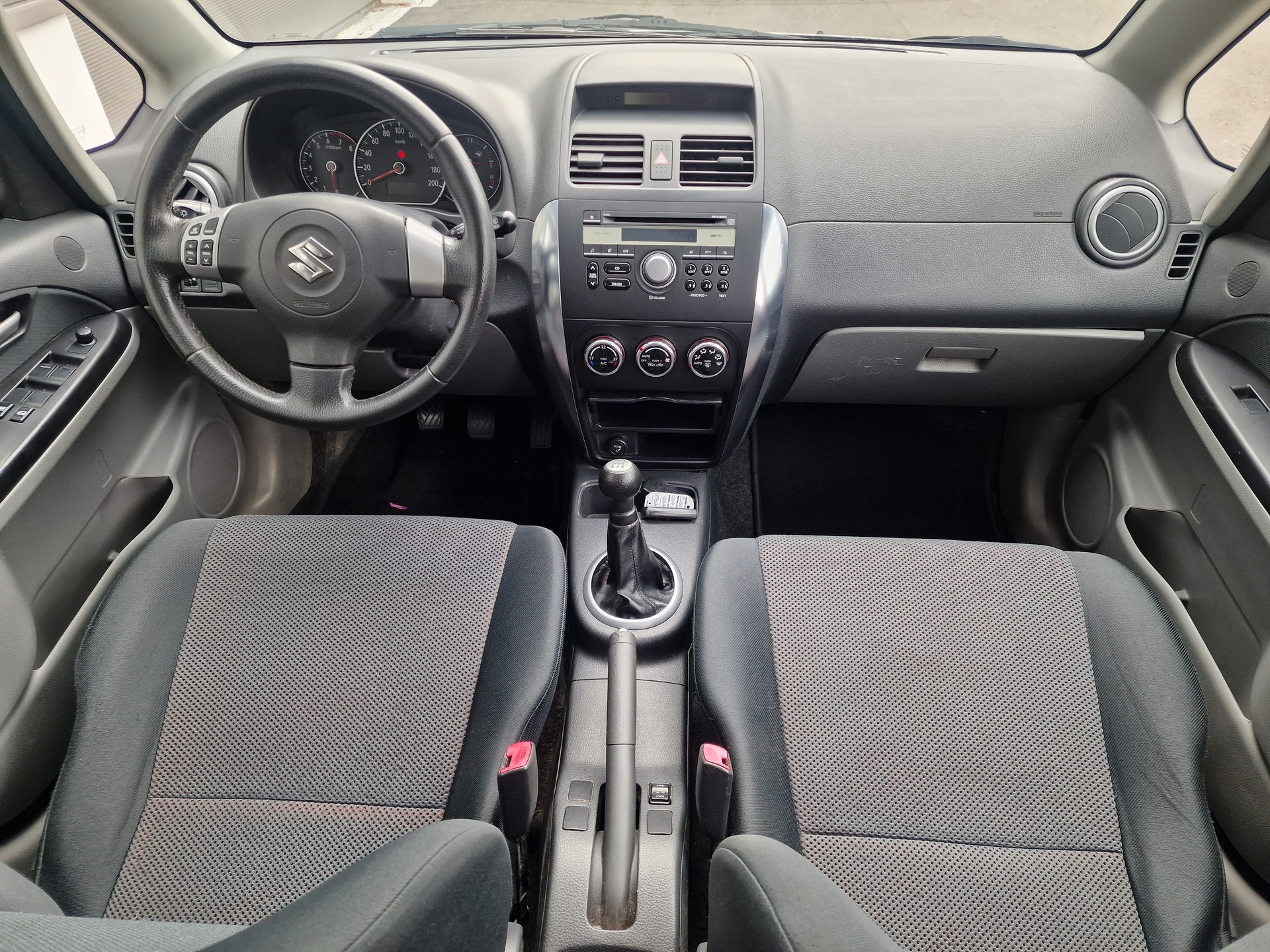 SUZUKI SX4 1.6 16V GL 4WD-image-8