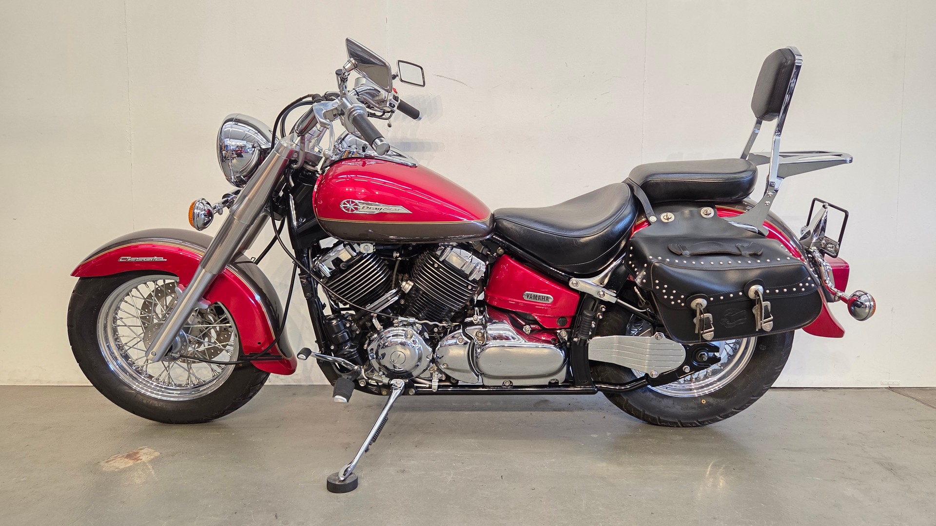 YAMAHA XVS 650 A Drag Star Classic-showroom-element-1