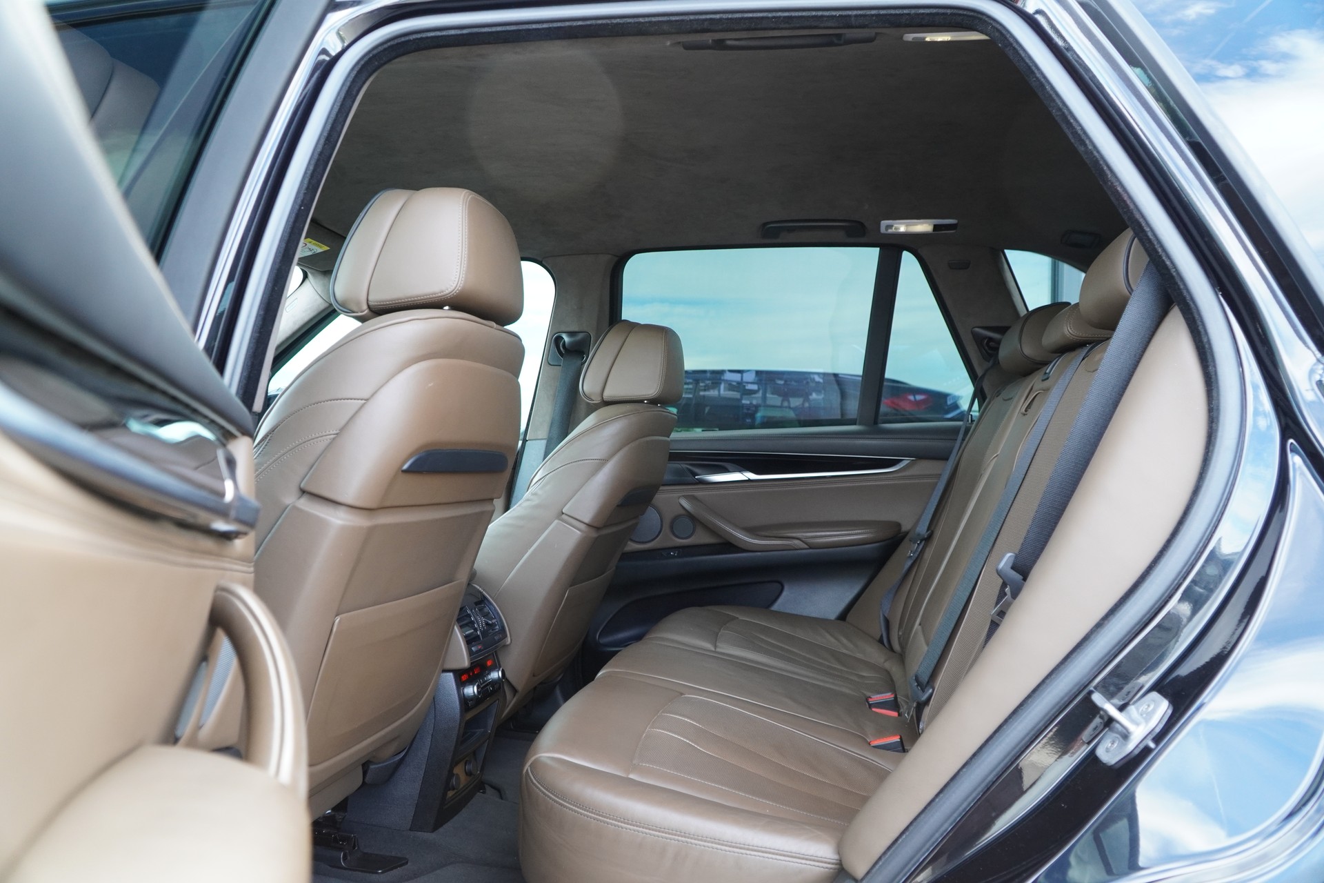BMW X5 xDrive 35i Steptronic-image-9