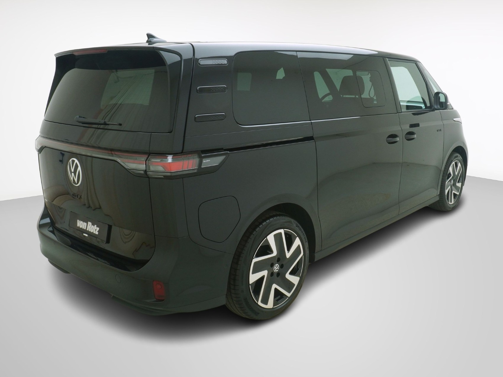 VW ID.Buzz 84kWh GTX 4MOTION langer Radstand-image-5