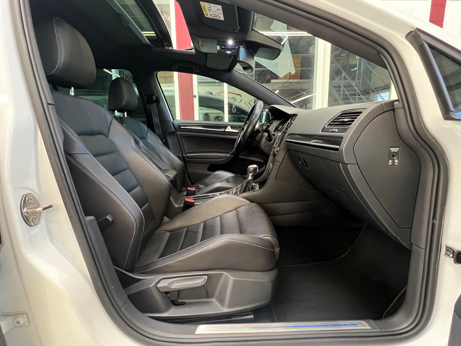 VW Golf 1.4 TSI GTE DSG-image-13